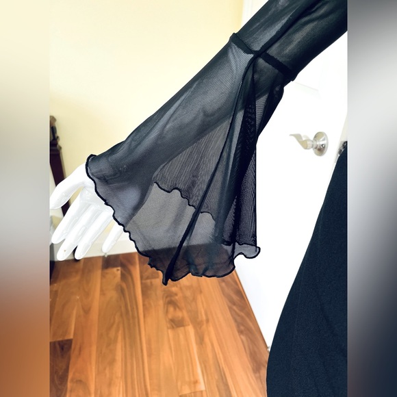 Current Mood Black sheer long sleeve top extra long bell sleeves Gothic Emo US M - Picture 8 of 15